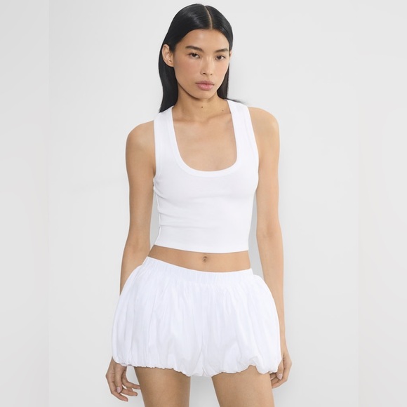 NEW Aritzia Sunday Best Souffle Poplin Shorts, Size M